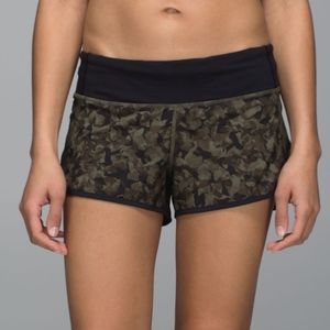 Lululemon Speed Short 4-way stretch Mystic Jungle
